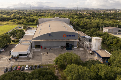 Die neue hochmoderne Servicewerkstatt von Primetals Technologies in Santa Cruz, Rio de Janeiro.