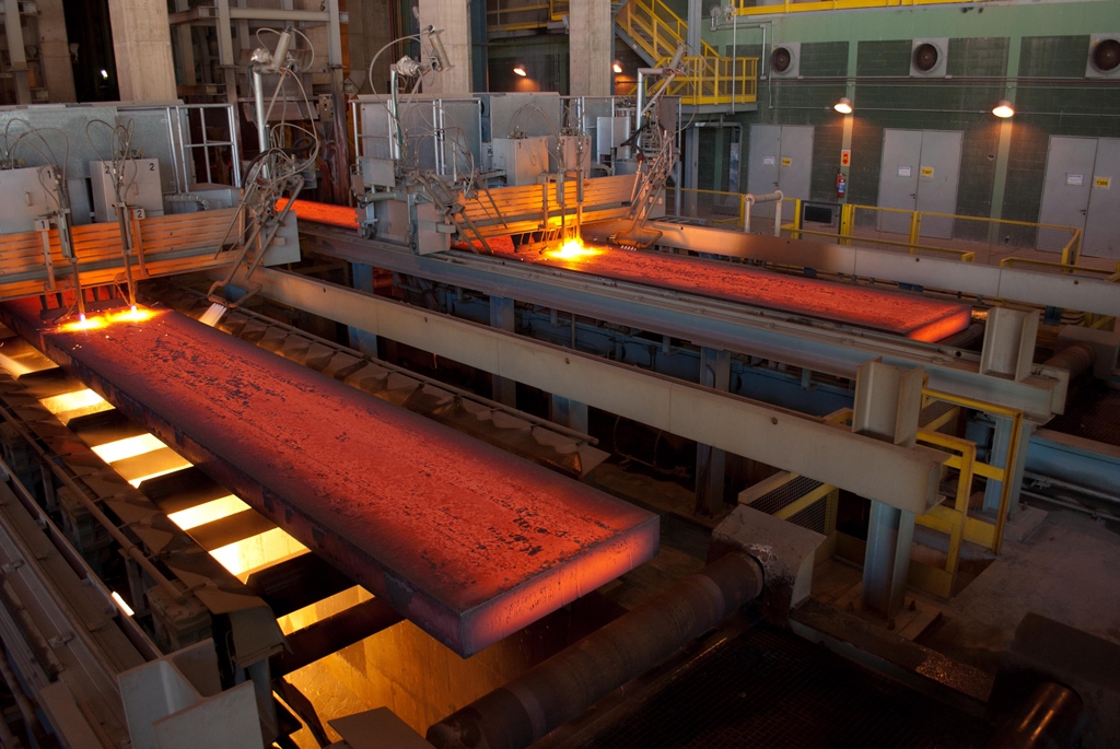 インドの JSW Steel 社ドルビー工場向けにスラブ連続鋳 造機 2 基と熱間圧延設備一式を受注